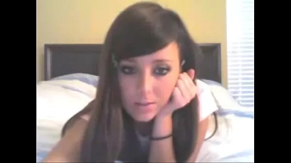 XXX Hot teen teases on webcam Video saya