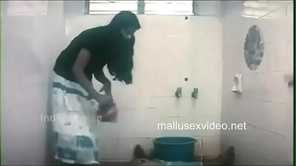 XXX devika removing panties for a dumb fellow in bathroom.TS Video saya