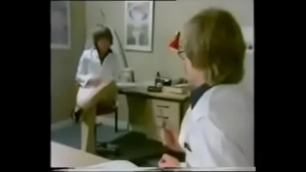 XXX vintage doctor nurse threesome Saját videóim