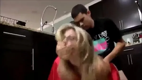 XXX Young step Son Fucks his Hot stepMom in the Kitchen मेरे वीडियो