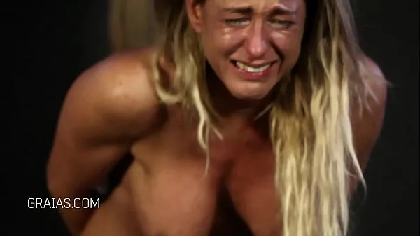 XXX Fitness trainer cunt whipped until she broke mijn video's