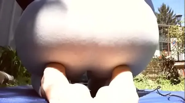 XXX Delicious farts in a public park come and spy on me come and enjoy मेरे वीडियो