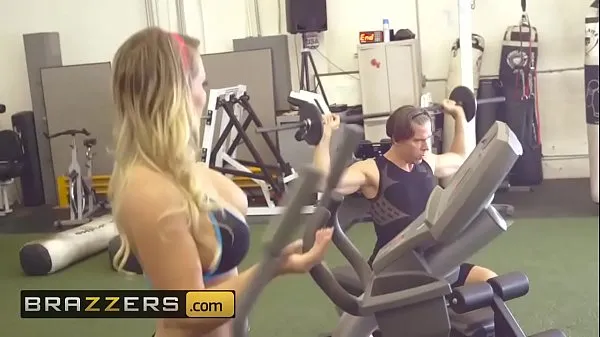 XXX Big TITS in Sports - (Cali Carter, Mick Blue) - Calis Special Workout - Brazzers Video của tôi