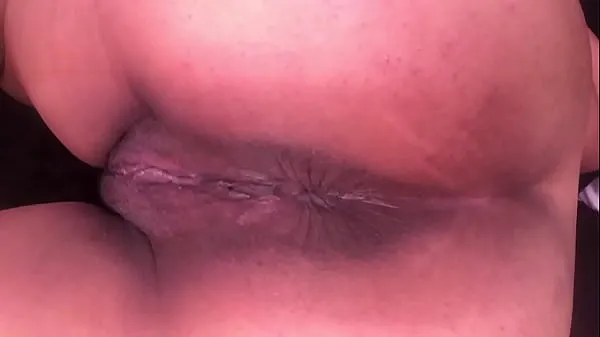XXX I show you my wife's buttocks, whore and slut mine videoer