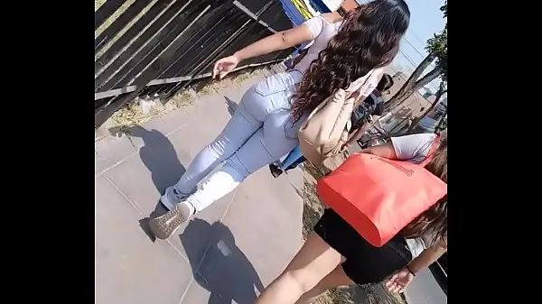 XXX Rich ass of a college girl from Los Olivos in tight jean moje videá