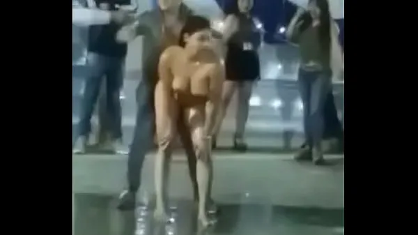 XXX Veneca makes a naked striper in Perui miei video