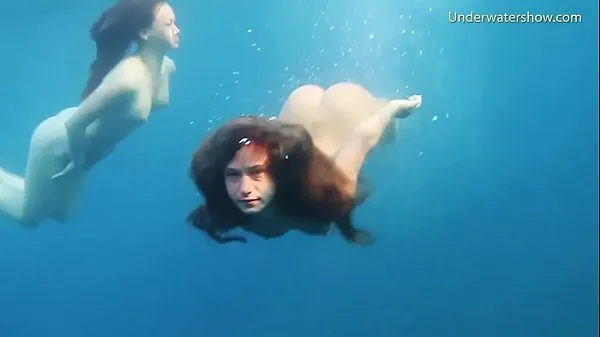 XXX Hotties naked alone in the sea mina videor