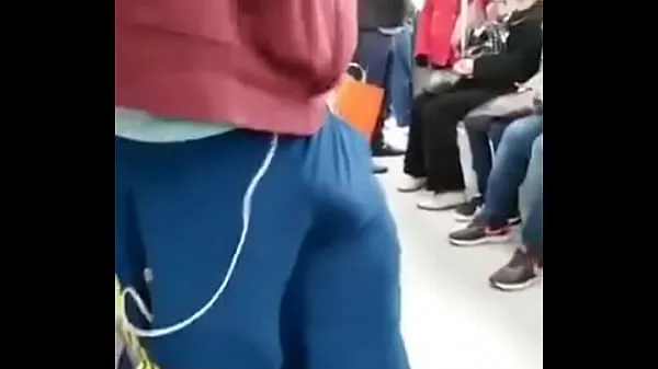 XXX Male bulge in the subway - my God, what a dick मेरे वीडियो