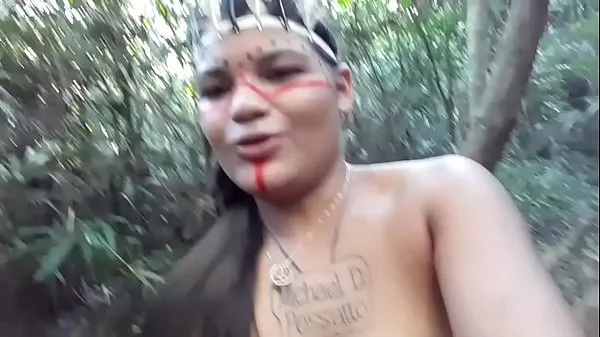 XXX Ester Tigresa faz sexo anal com o cortador de madeira a meio do mato میرے ویڈیوز