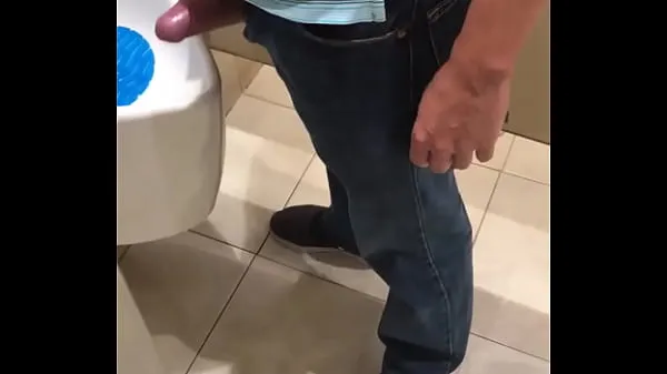 XXX Lord shows me his cock in the bathrooms میرے ویڈیوز