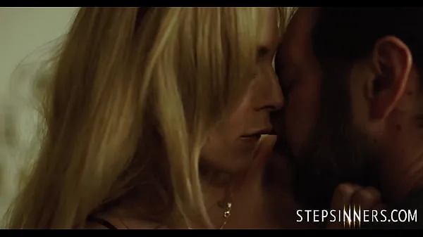 XXX Don't Resist Step Sis.. I Know You Want It - Aiden Ashley mijn video's