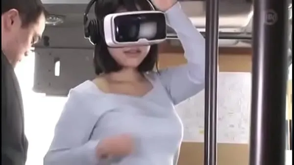 XXX Cute Asian Gets Fucked On The Bus Wearing VR Glasses 3 (har-064 Saját videóim