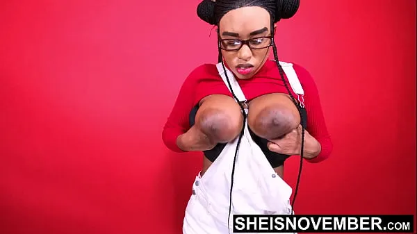 XXX I'm Erotically Posing My Large Natural Tits And Huge Brown Areolas Closeup Fetish, Bending Over With My Big Boobs Bouncing, Petite Busty Black Babe Sheisnovember Jiggling Her Saggy Bomb Shells While Bending Over After Sitting on Msnovember moje videá