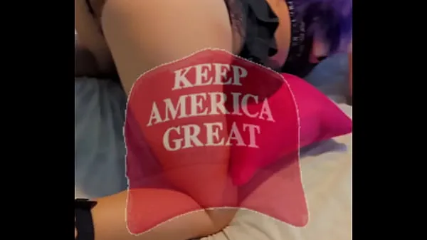 XXX Hot ass MAGA wife want you to vote Red วิดีโอของฉัน