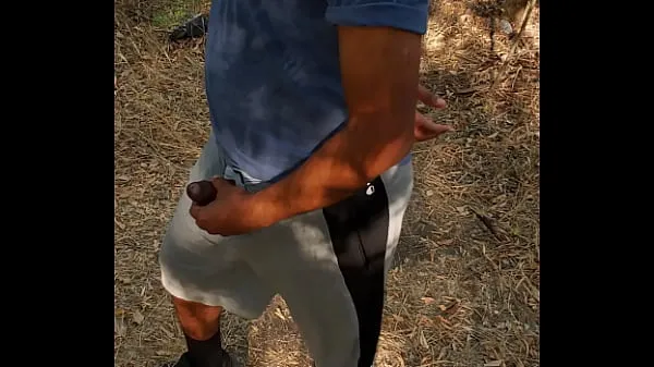 XXX horny Alan caught jerking off in public park. Fking hot handsome guy masturbates. Muscle stud jerking off in publi3 我的视频