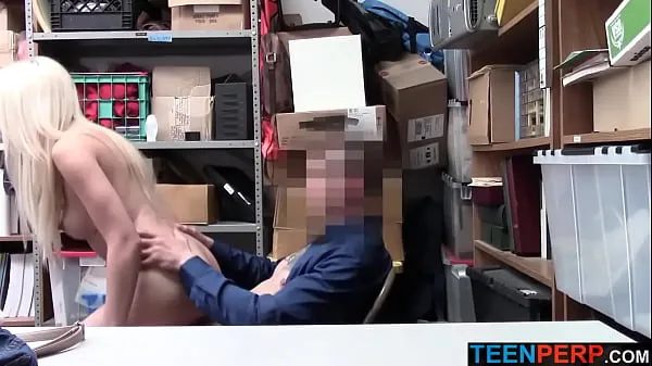 XXX Teenager beim Handydiebstahl erwischt und im LP-Büro zur Genesung durchsucht - Jessica Jonesmeine Videos