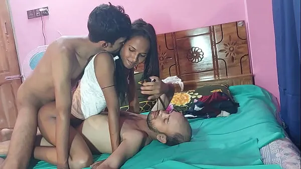 XXX Amateur slut suck and fuck Two cock with cumshot, 3some deshi sex ,,, Hanif and Popy khatun and Manik Mia Video của tôi
