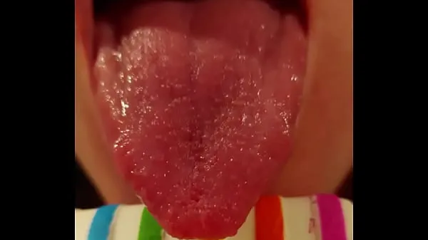 XXX ASMR Sloppy Licking Video của tôi