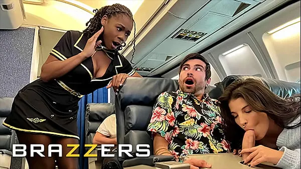 XXX Lucky Gets Fucked With Flight Attendant Hazel Grace In Private When LaSirena69 Comes & Joins For A Hot 3some - BRAZZERS 내 동영상