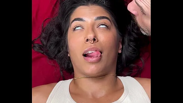 XXX La star du porno arabe Jasmine Sherni se fait baiser pendant un massagemes vidéos