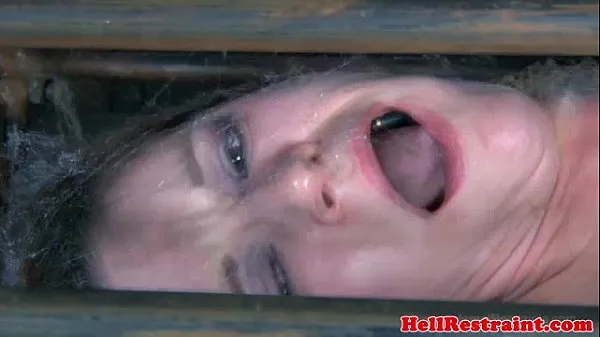 XXX Caged submissive in drowning fetish Videolarım