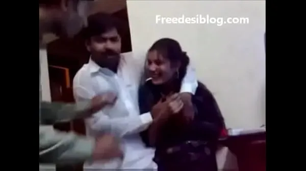 XXX Pakistani Desi girl and boy enjoy in hostel room my Videos